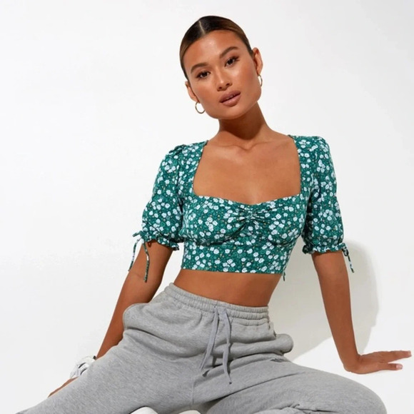 Motel Rocks Yiava Crop Top In Floral Field Green size XS - Picture 3 of 8